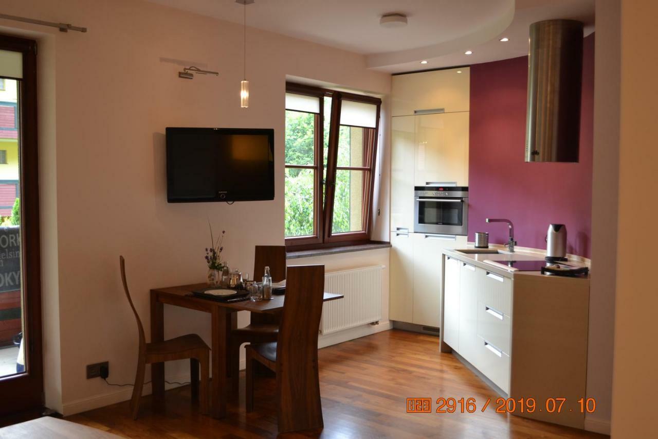 Апартаменты Apartament Parkowa Polana Z Ogrodem Поляница-Здруй Экстерьер фото
